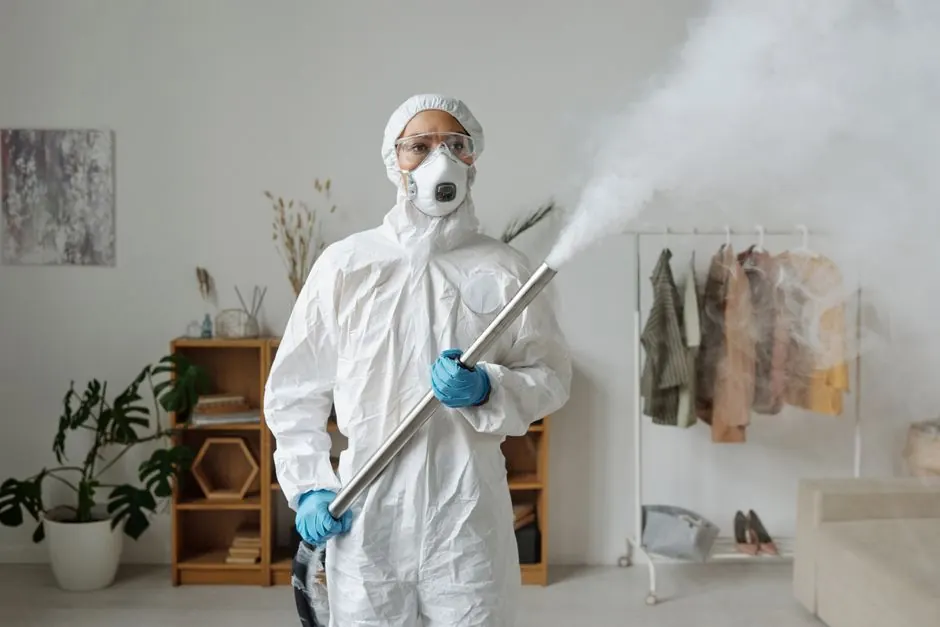 Akron Biohazard Cleanup Experts technicians